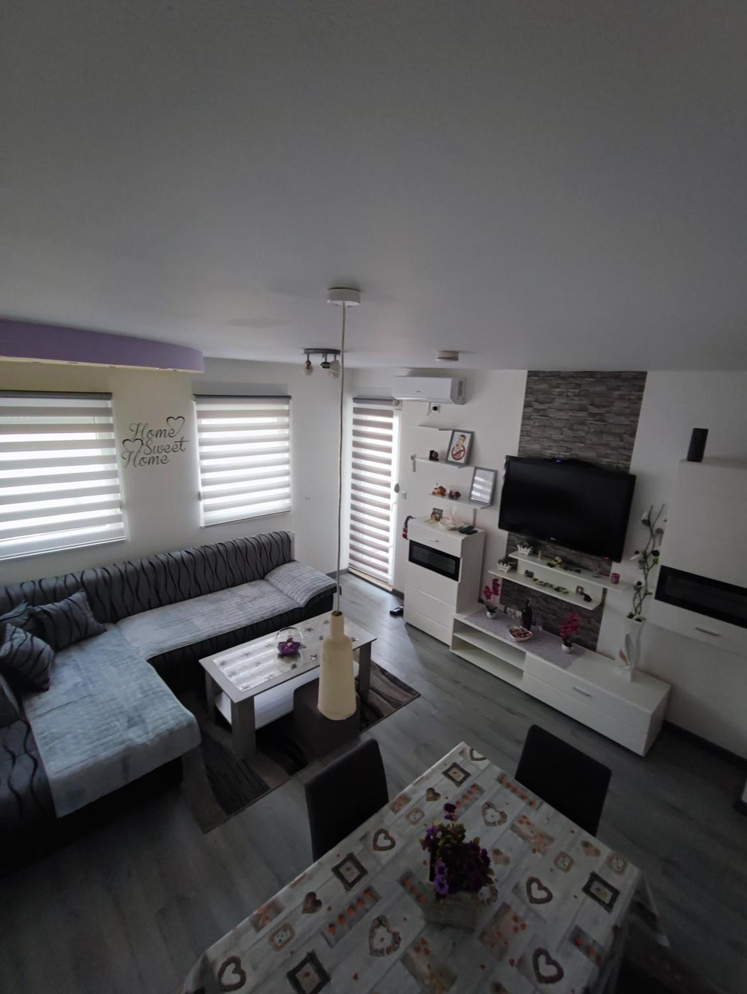 Stan Na Dan Apartman Krisfil Prnjavor Exterior foto