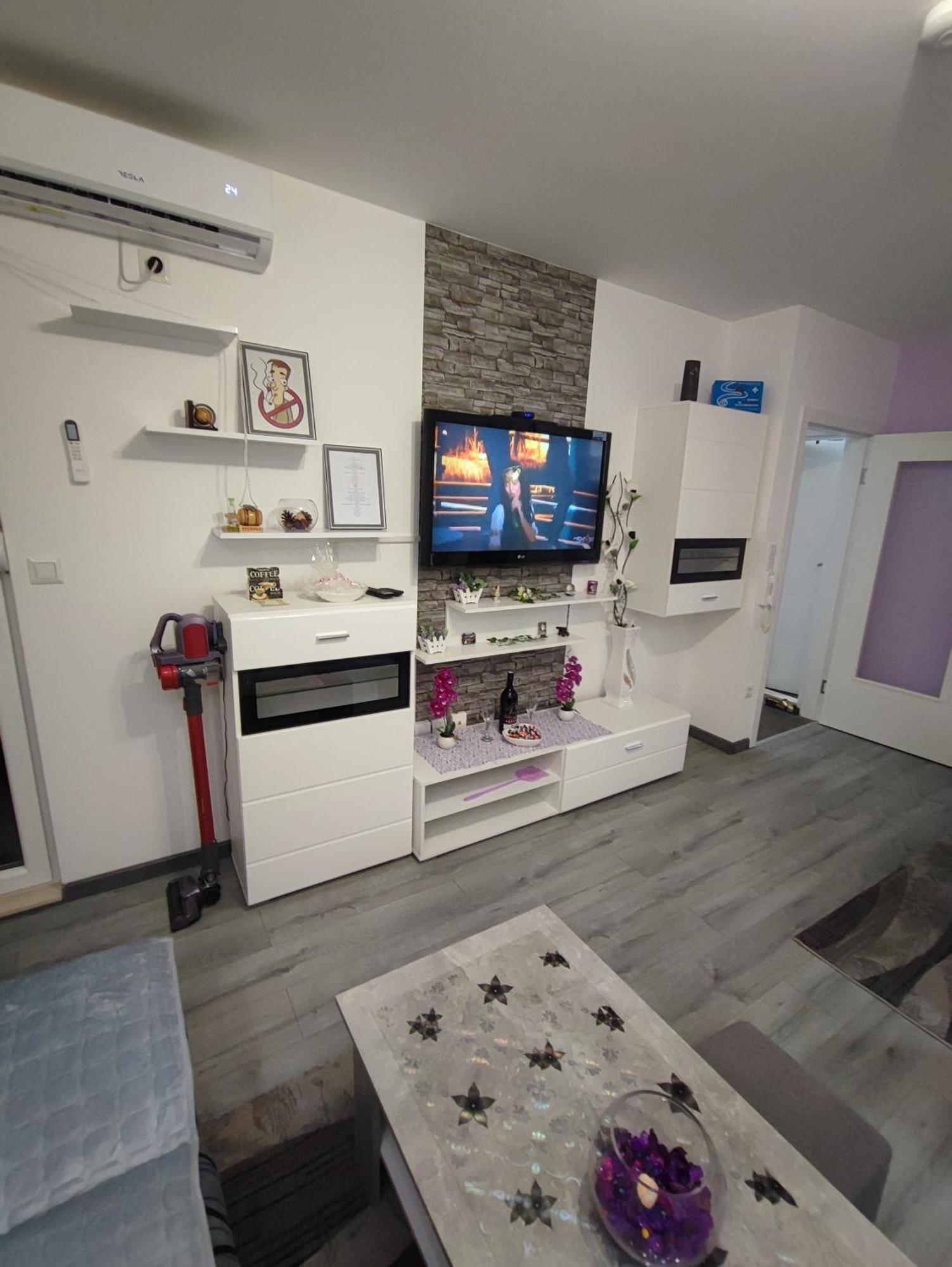 Stan Na Dan Apartman Krisfil Prnjavor Exterior foto