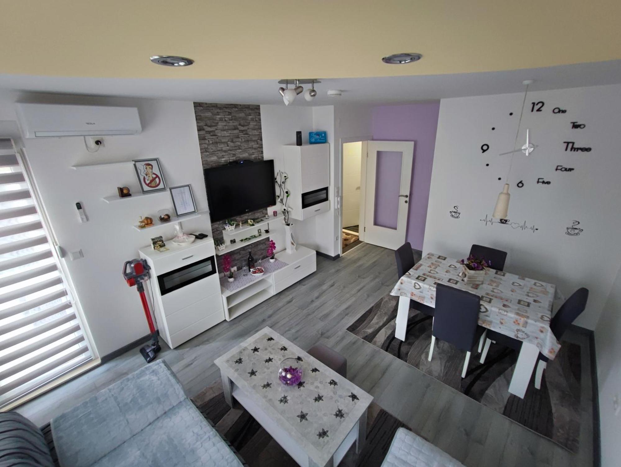 Stan Na Dan Apartman Krisfil Prnjavor Exterior foto
